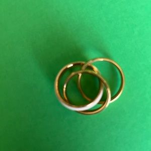 TALBOTS. 3 circular rings designed to hold your knotted scarf around your neck.